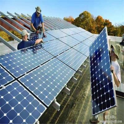 Aşırı koşullar için sıcaklığa dayanıklı güneş panelleri 65.7 X 39.4 X 1.4 inç